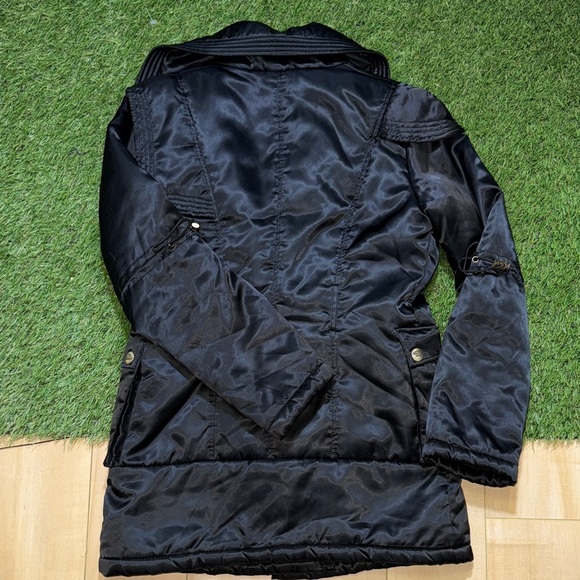 Burberry Black Trench Coat - Picture 10 of 14